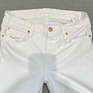7 For All Mankind white jean capri pants size 28